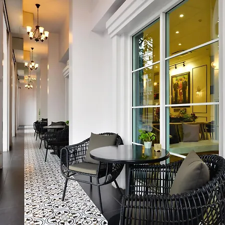Villa De Pranakorn-2